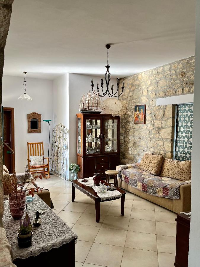 Katerina'S Rest Stone Ηouse Villa Khárakas Exterior photo